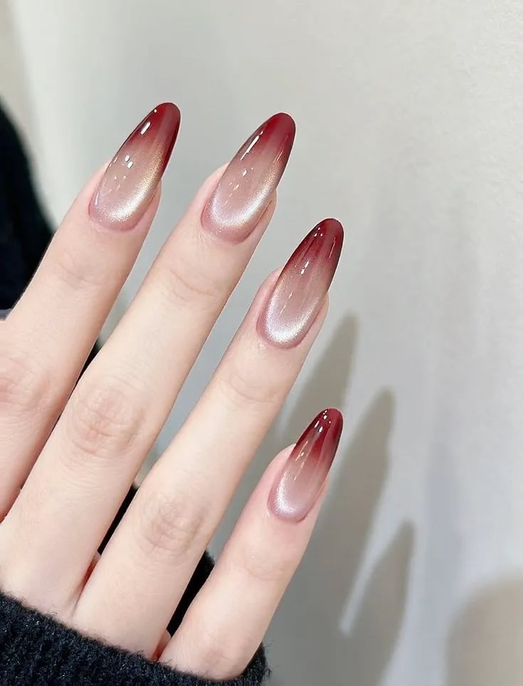 Deep Red Nude Cat Eye Shimmer Gradient Deep Red Nude Cat Eye Shimmer Gradient — Gradient Nail Ideas