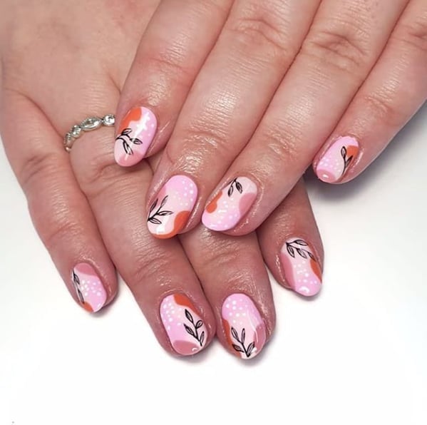 Short Oval Abstract Pink Orange Black White Short Oval Abstract Pink Orange Black White — Nails Easy Ideas