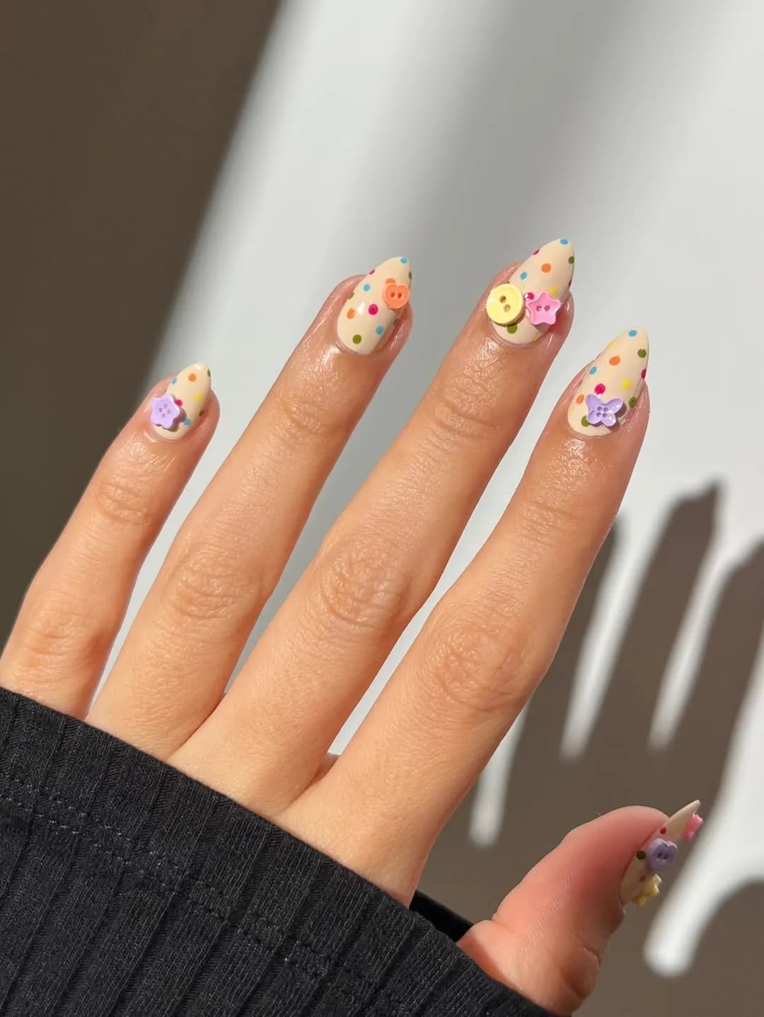 Medium Almond Beige With 3D Charms Medium Almond Beige With 3D Charms — Nails Easy Ideas