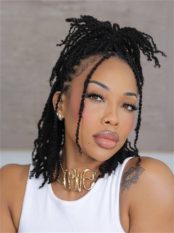 Collarbone Length Micro Braids With Face Framing Pieces Collarbone Length Micro Braids With Face Framing Pieces — Natural Hair Braiding Ideas