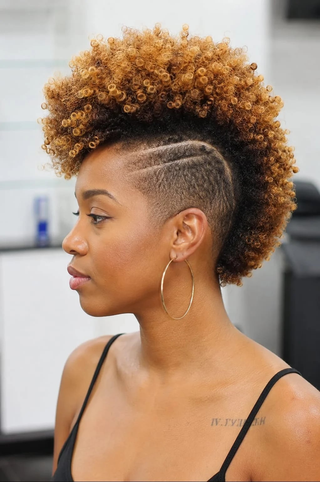 Mohawk With Undercut and Honey Highlights — Natural Hair Ideas