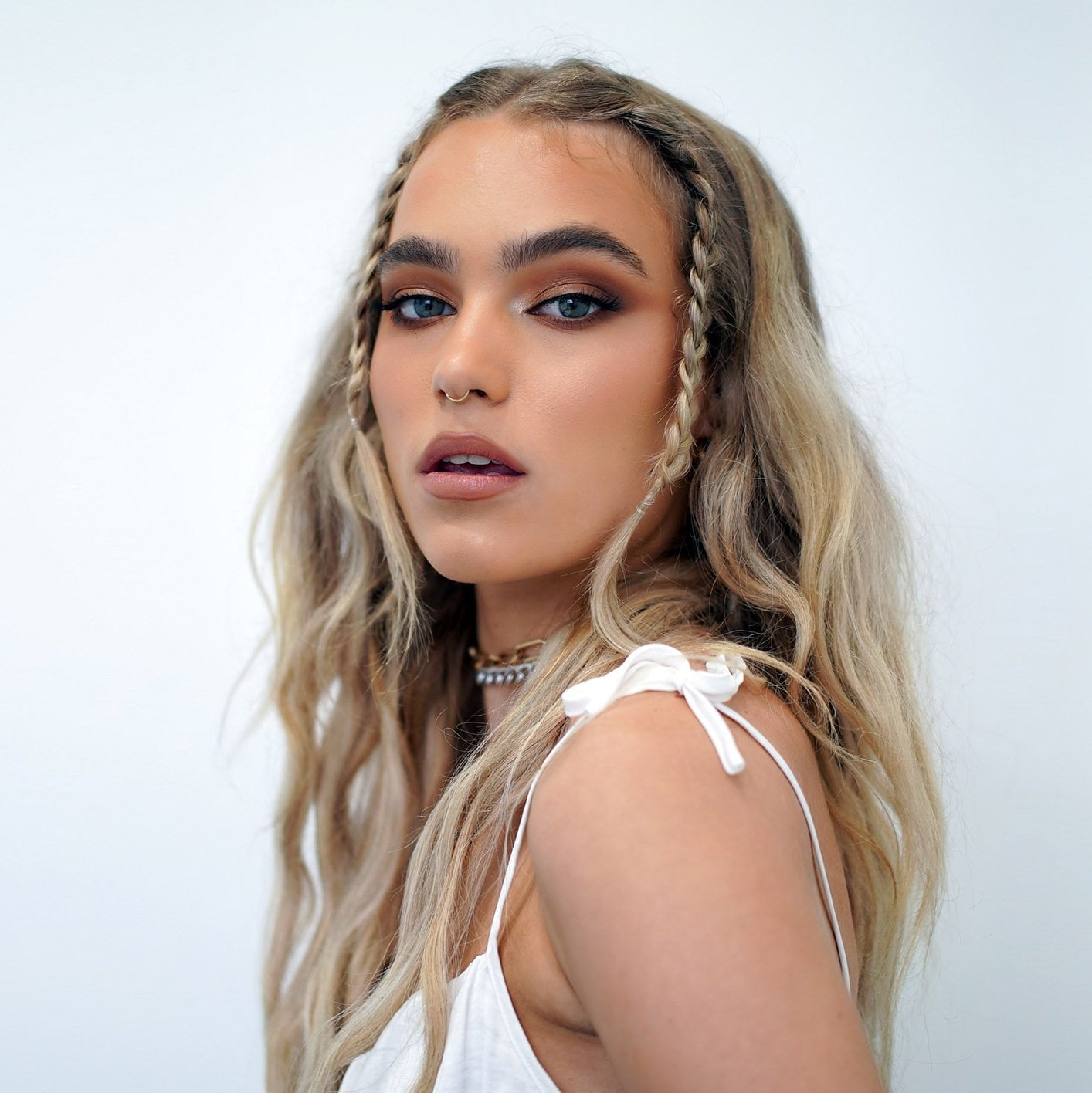 Mid-Back Blonde Waves With Face Framing Braids — Natural Hair Ideas
