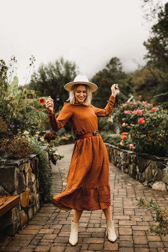 Brown Polka Dot Midi Dress with Long Sleeves Brown Polka Dot Midi Dress with Long Sleeves — Orange Dress Ideas