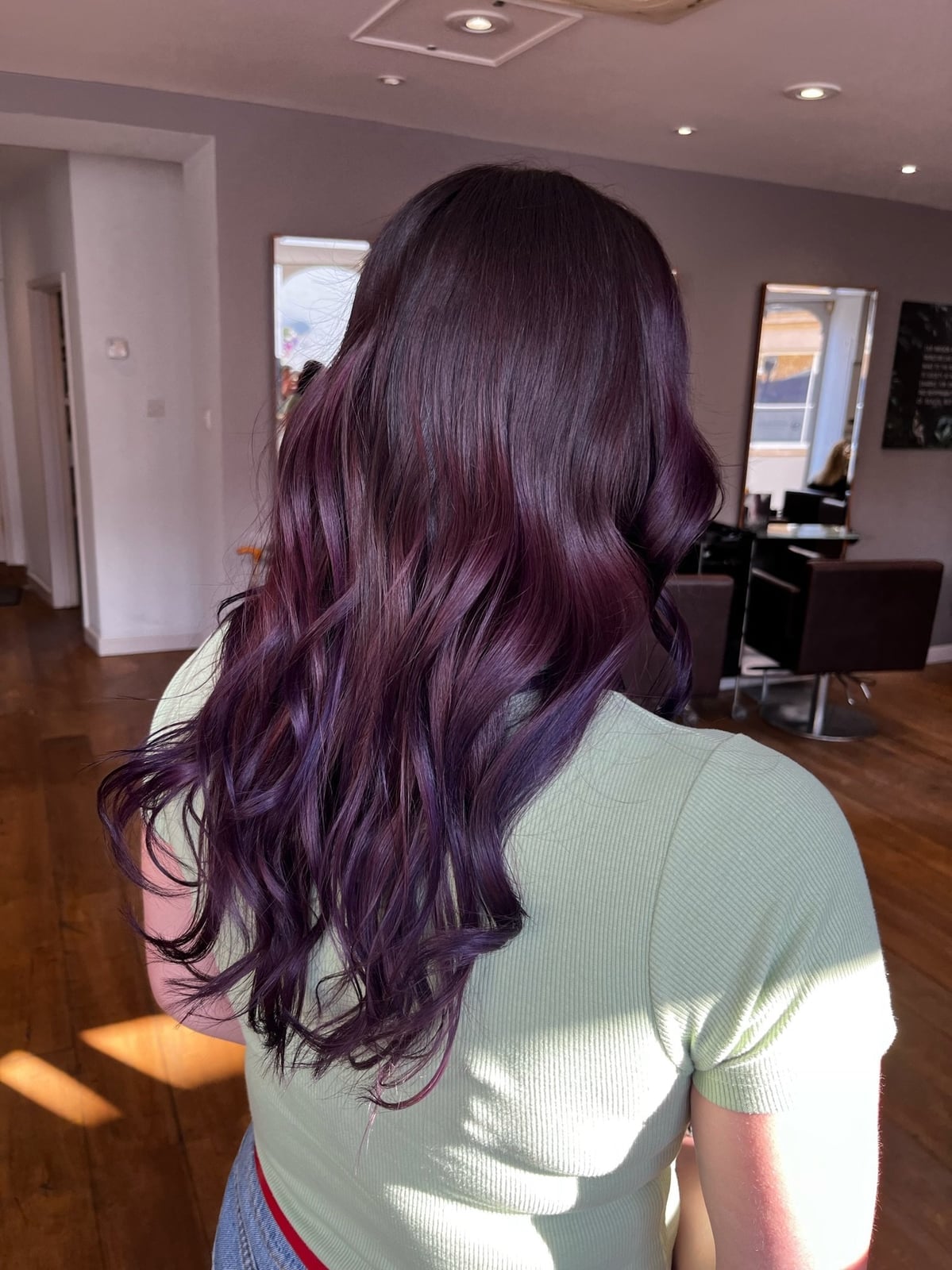 Mid-Back Brown Base With Vivid Purple Dip-Dye Mid-Back Brown Base With Vivid Purple Dip-Dye — Purple Hair Color Styles