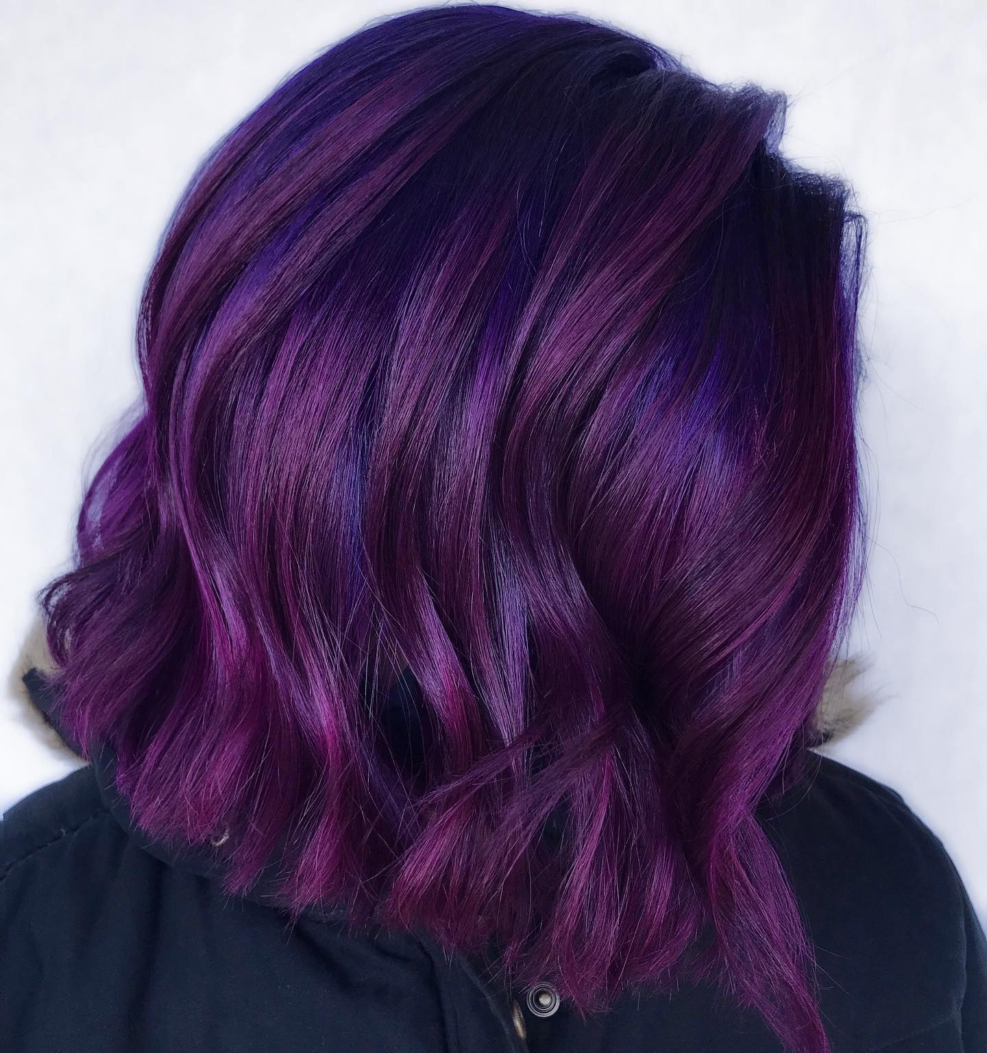 Collarbone Wavy Bob With Multi-Dimensional Purple — Purple Hair Dye Styles
