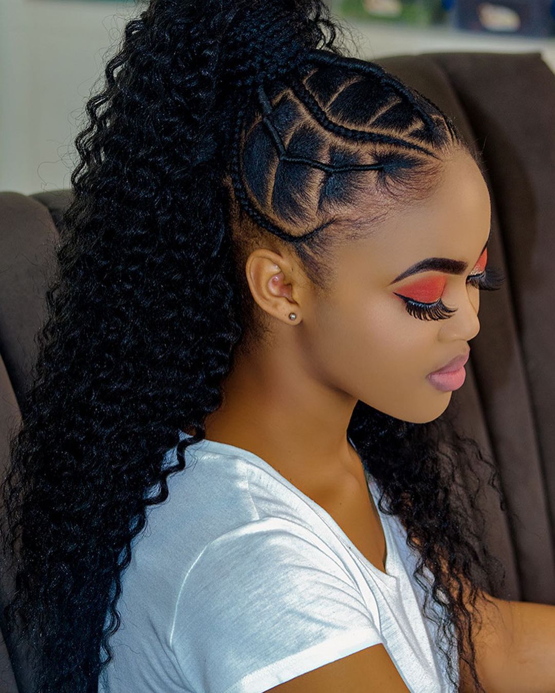 Mid-Back Ponytail With Deep Cascading Waves Mid-Back Ponytail With Deep Cascading Waves — Quick Weave Ponytail Ideas