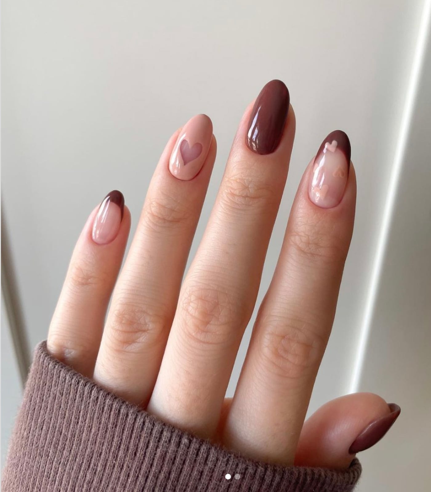 Nude with Dark Brown French Heart Nails Nude with Dark Brown French Heart Nails — Russian Manicure Designs