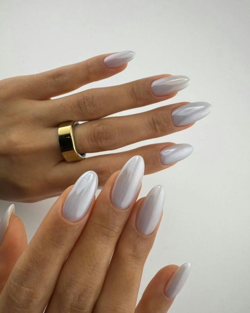Pearlescent Light Grey Glossy Almond Nails Pearlescent Light Grey Glossy Almond Nails — Russian Manicure Designs
