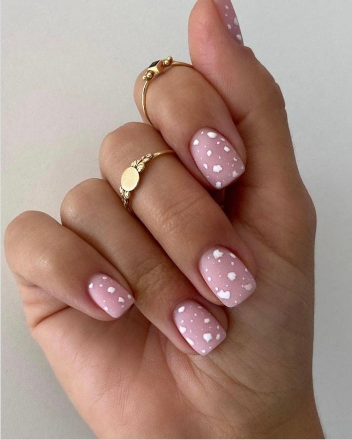 Matte Pale Pink White Dot Short Square Nails Matte Pale Pink White Dot Short Square Nails — Short Nail Art Ideas