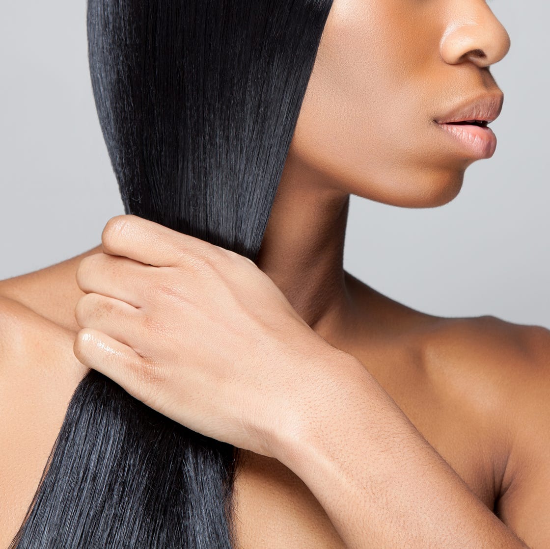 Fine Dark Brown Hair With Curtain Bangs, Close-Up Take — Silk Press Ideas