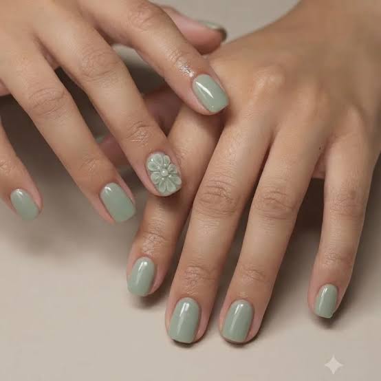 Short Square Nails Sage Green With White 3D Flower — Simple 3D Nails