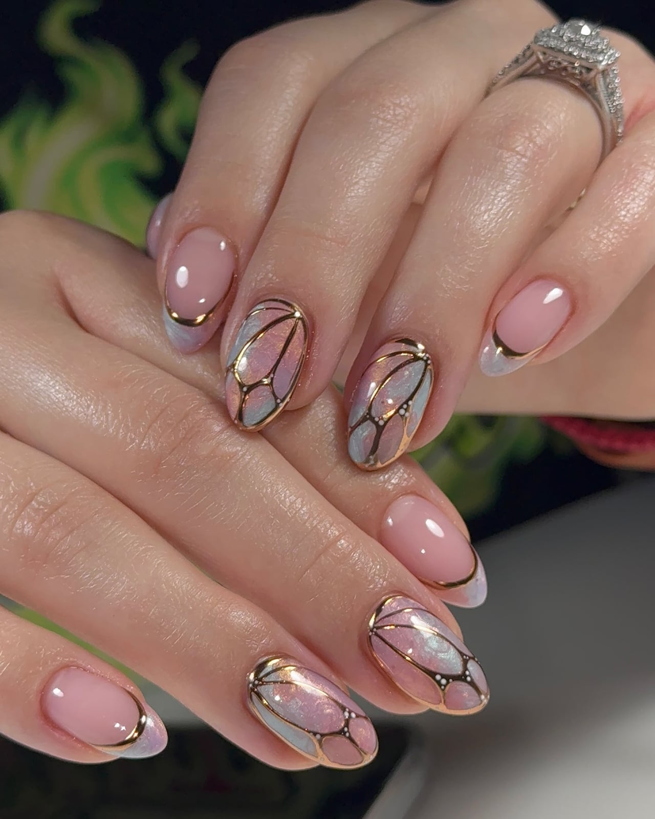 Medium Oval Pink Geometric Pearlescent Nails Medium Oval Pink Geometric Pearlescent Nails — Simple Birthday Nails