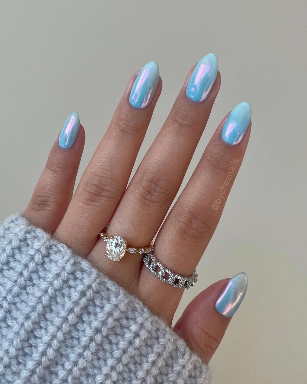 Light Blue Chrome Almond Nails with Rhinestone Light Blue Chrome Almond Nails with Rhinestone — Simple Blue Chrome Nails