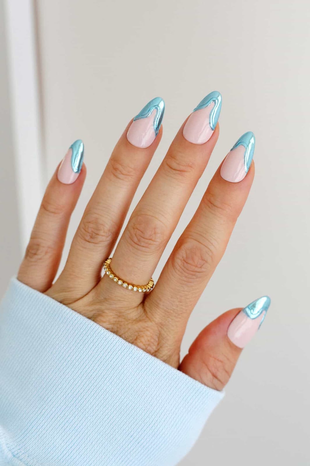 Light Blue Chrome French Tip Short Almond Nails Light Blue Chrome French Tip Short Almond Nails — Simple Blue Chrome Nails