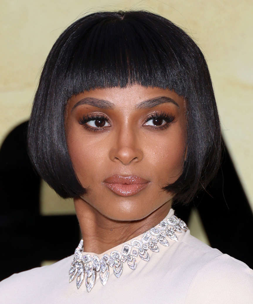 Black Blunt Bob With Blunt Bangs Black Blunt Bob With Blunt Bangs — Simple Blunt Bob