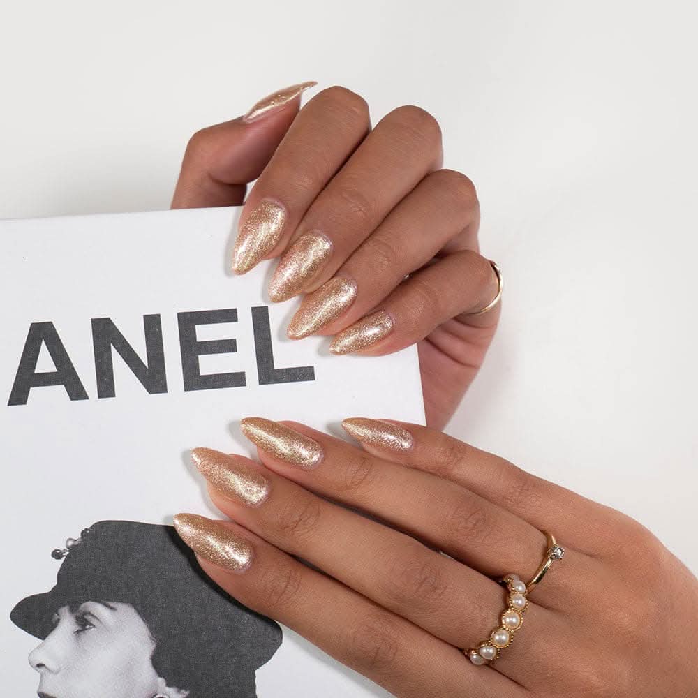 Pale Gold Shimmer Glitter Long Almond Nails Pale Gold Shimmer Glitter Long Almond Nails — Simple Champagne Nails