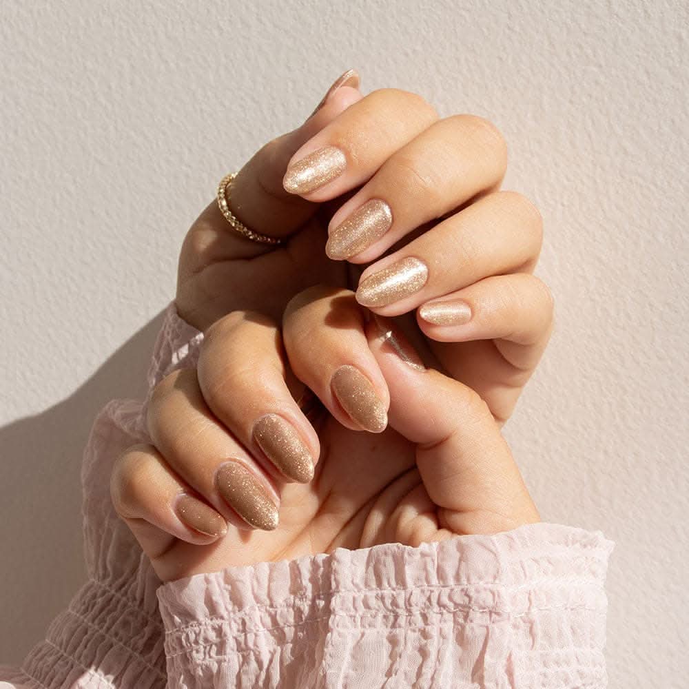 Milky Nude Gold Undertone Jelly Short Square Nails Milky Nude Gold Undertone Jelly Short Square Nails — Simple Champagne Nails