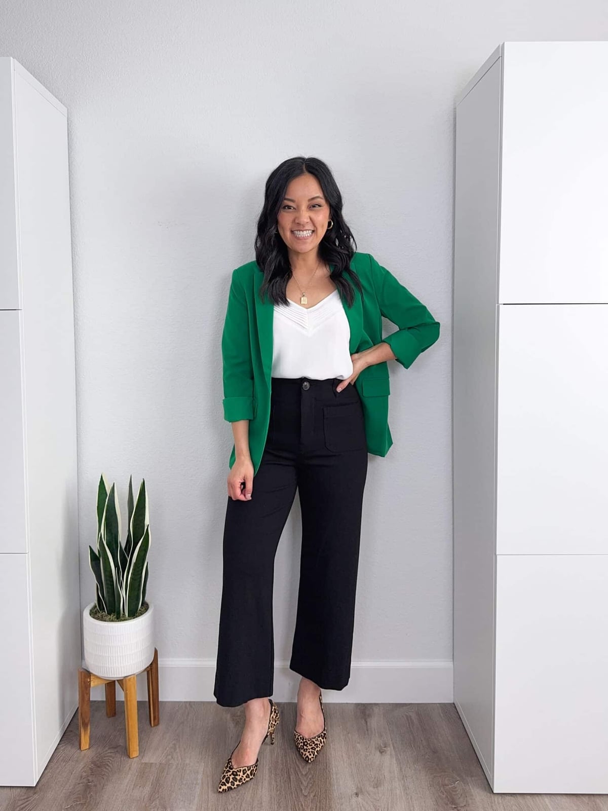 Green Blazer with Black Cropped Trousers and Leopard Heels Green Blazer with Black Cropped Trousers and Leopard Heels — Simple Corporate Outfits for Women
