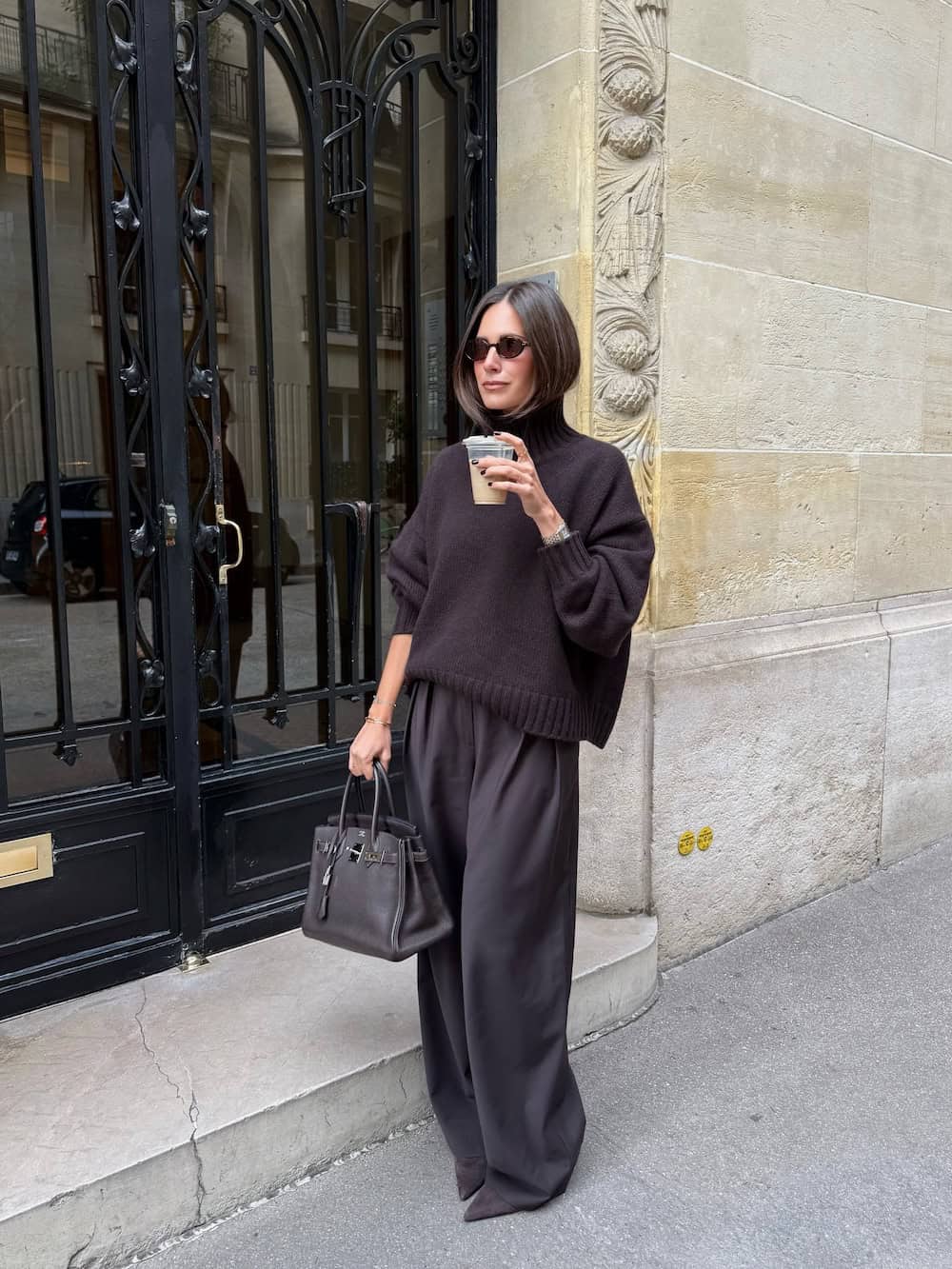 Dark Brown Oversized Sweater with Charcoal Wide-Leg Trousers Dark Brown Oversized Sweater with Charcoal Wide-Leg Trousers — Simple Corporate Outfits for Women