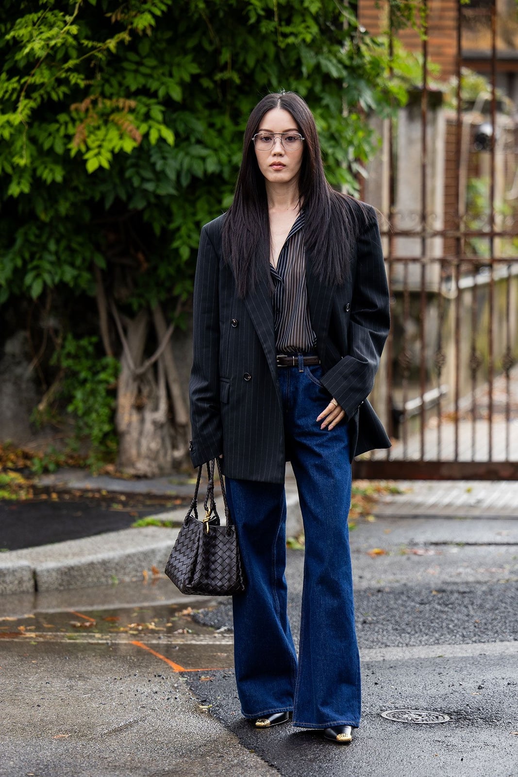 Pinstripe Blazer and Wide-Leg Jeans with Striped Blouse Pinstripe Blazer and Wide-Leg Jeans with Striped Blouse — Simple Corporate Outfits for Women