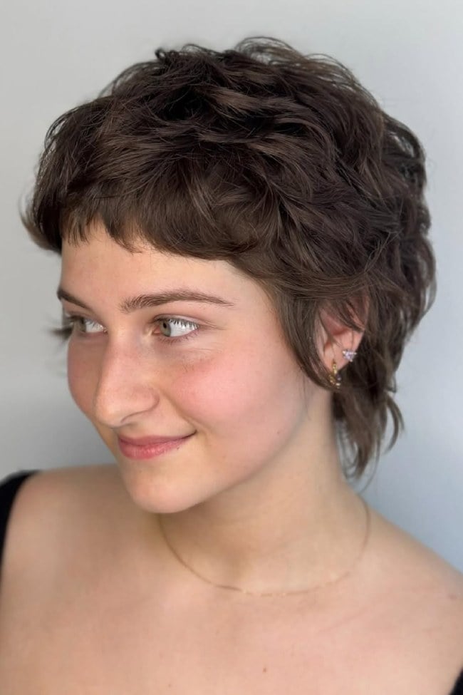 Textured Pixie Shag With Micro Fringe Textured Pixie Shag With Micro Fringe — Simple Curly Bangs