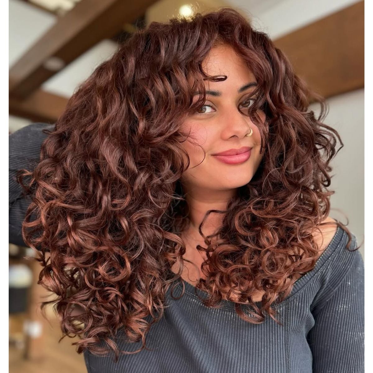 Collarbone Layers With Auburn Hue Collarbone Layers With Auburn Hue — Simple Curly Hair Cuts
