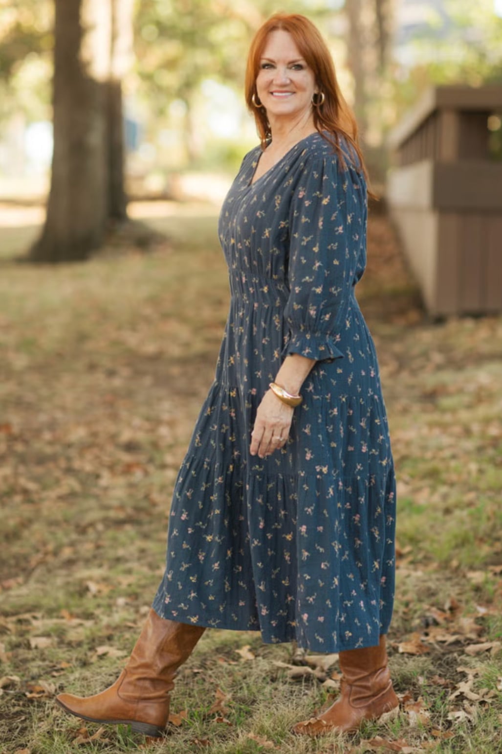 Blue Tiered Midi Dress with Brown Leather Knee-High Boots Blue Tiered Midi Dress with Brown Leather Knee-High Boots — Simple Dress and Boots