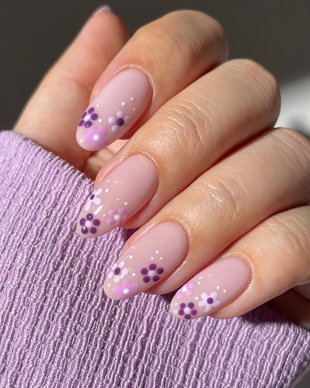 Short Square French Tips With Pink Flower Motifs Short Square French Tips With Pink Flower Motifs — Simple Flower Nails