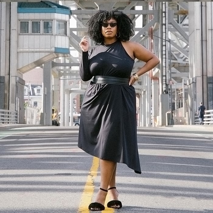 Asymmetrical One-Sleeve Dress With Leather Belt Asymmetrical One-Sleeve Dress With Leather Belt — Simple Going Out Outfits Black Women