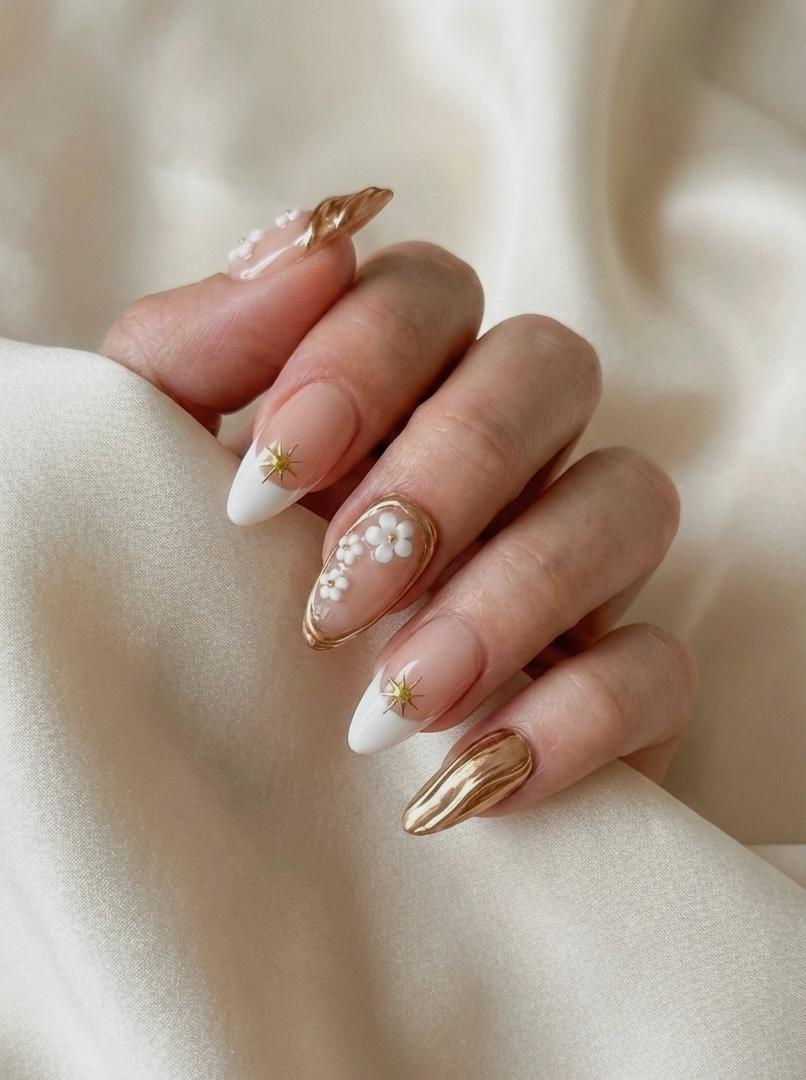 Medium Almond Sheer White French Gold Chrome Accents Medium Almond Sheer White French Gold Chrome Accents — Simple Gold Chrome Nails