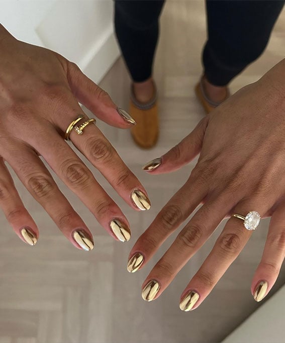 Short Almond Gold Chrome French Tips Short Almond Gold Chrome French Tips — Simple Gold Chrome Nails