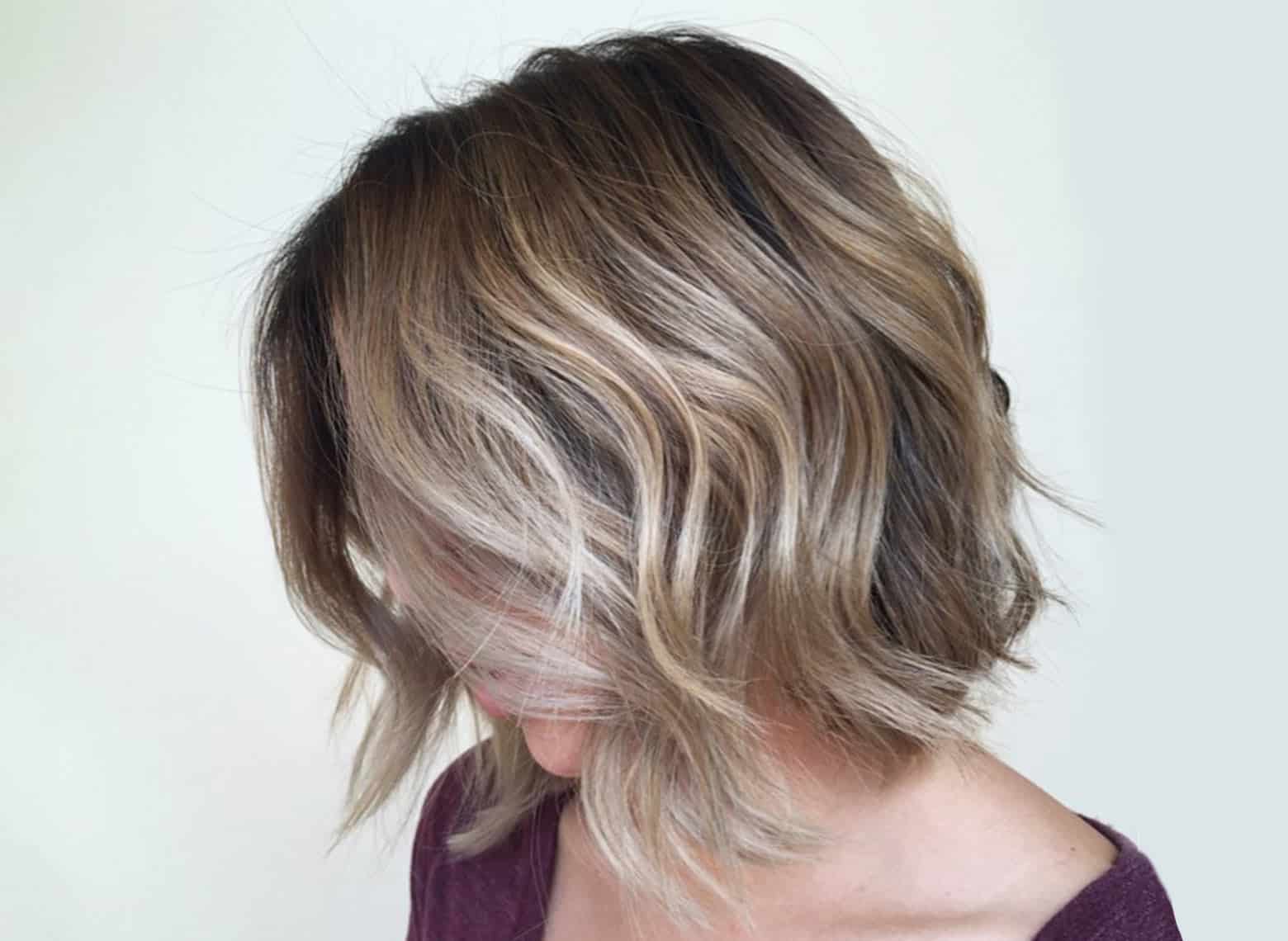 Collarbone Layered Bob With Curtain Bangs Collarbone Layered Bob With Curtain Bangs — Simple Haircuts for Thinning Hair