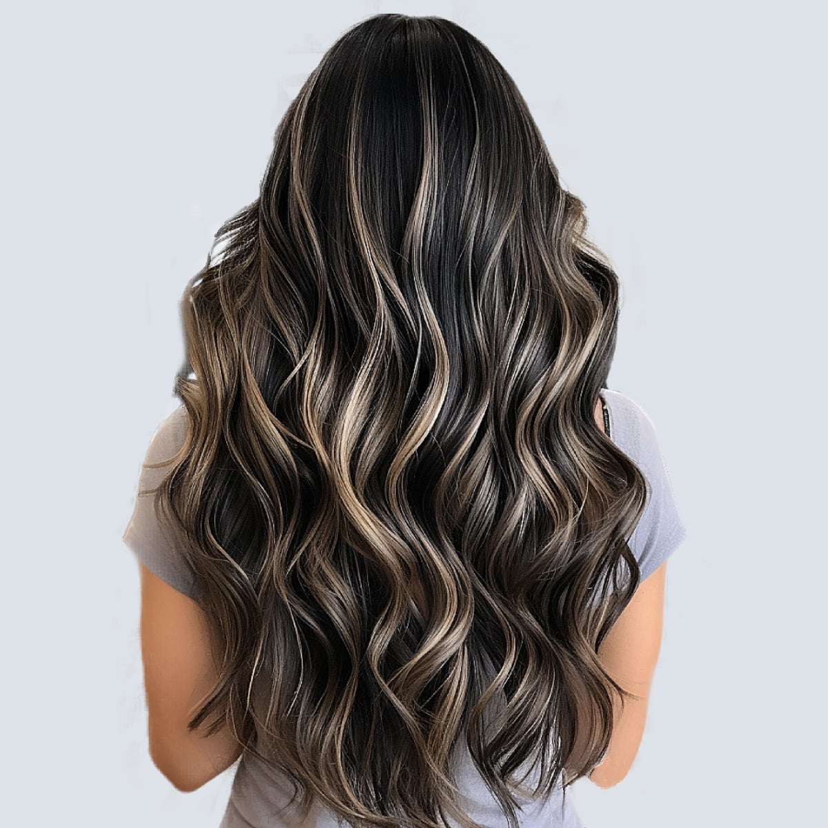 Black Mid-Back With Ash Blonde Contrast Black Mid-Back With Ash Blonde Contrast — Simple Highlights