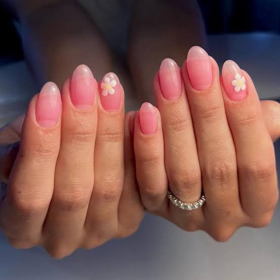 Short Almond Sheer Pink With Delicate White Floral Accents — Simple Japan Nails