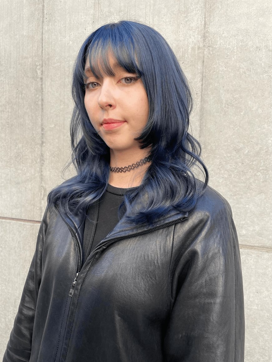 Dark Blue Shoulder Length Jellyfish Cut Dark Blue Shoulder Length Jellyfish Cut — Simple Jellyfish Haircut