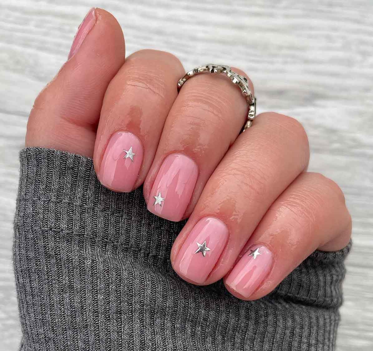 Short Square Blue Polka Dot Nails — Simple Kawaii Nails