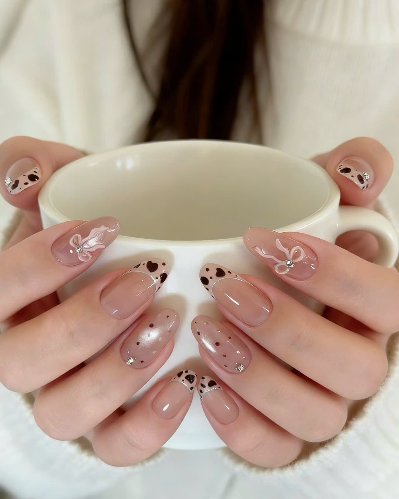Nude Almond Nails With Heart French Tips Nude Almond Nails With Heart French Tips — Simple Korean Nails