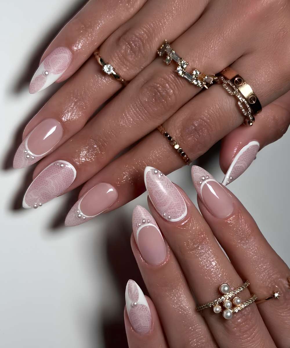 Long Almond White Lace Pearls Accent Long Almond White Lace Pearls Accent — Simple Lace Nails