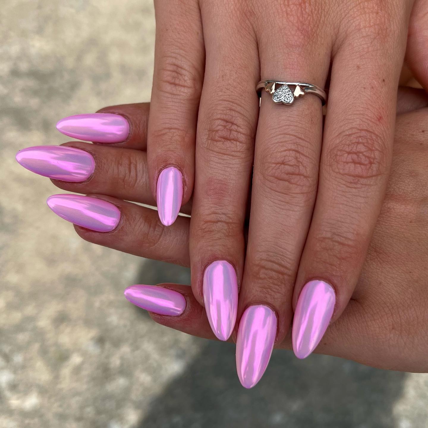 Shimmering Pink Iridescent Chrome Medium Almond Nails — Simple Metallic Nails