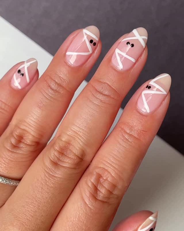 Medium Almond Mummy Design For Halloween — Simple Minimalist Nails