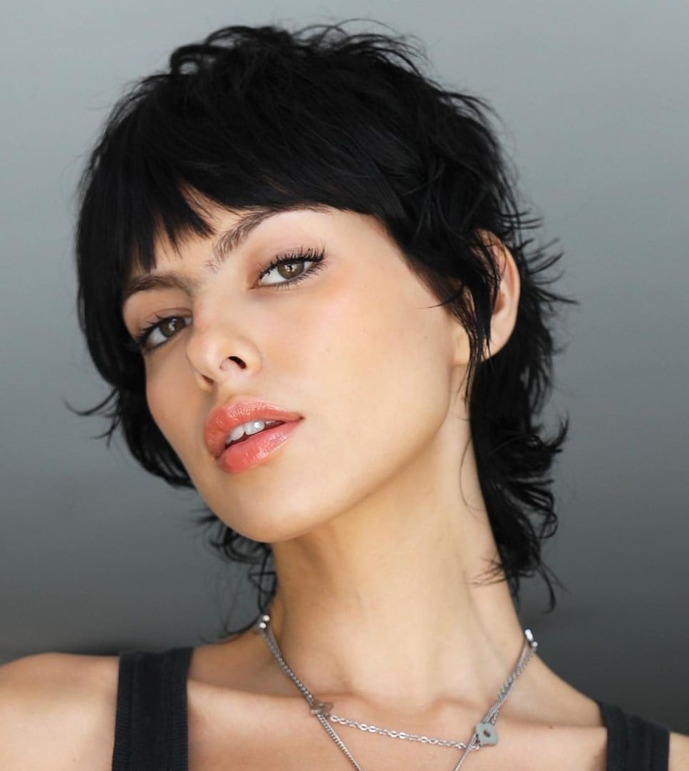 Black Wavy Mullet With Shaggy Bangs Black Wavy Mullet With Shaggy Bangs — Simple Mullet Hairstyles