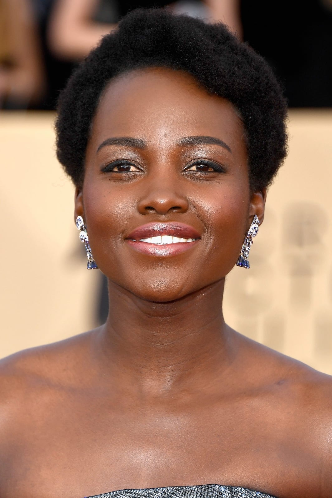 Short Natural Coils With Middle Part and Air Dried Short Natural Coils With Middle Part and Air Dried — Simple Natural Hair Hairstyles
