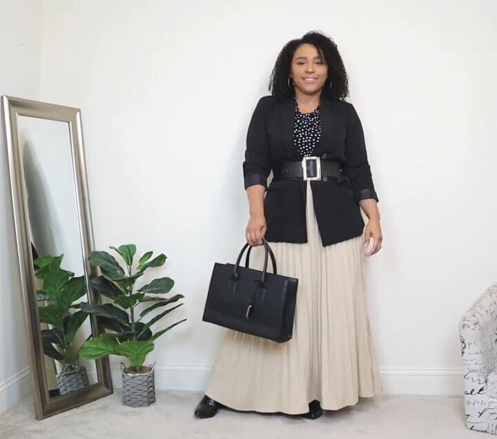 Wide Beige Pleated Maxi Skirt with a Black Blazer — Simple Pleated Skirt Outfits