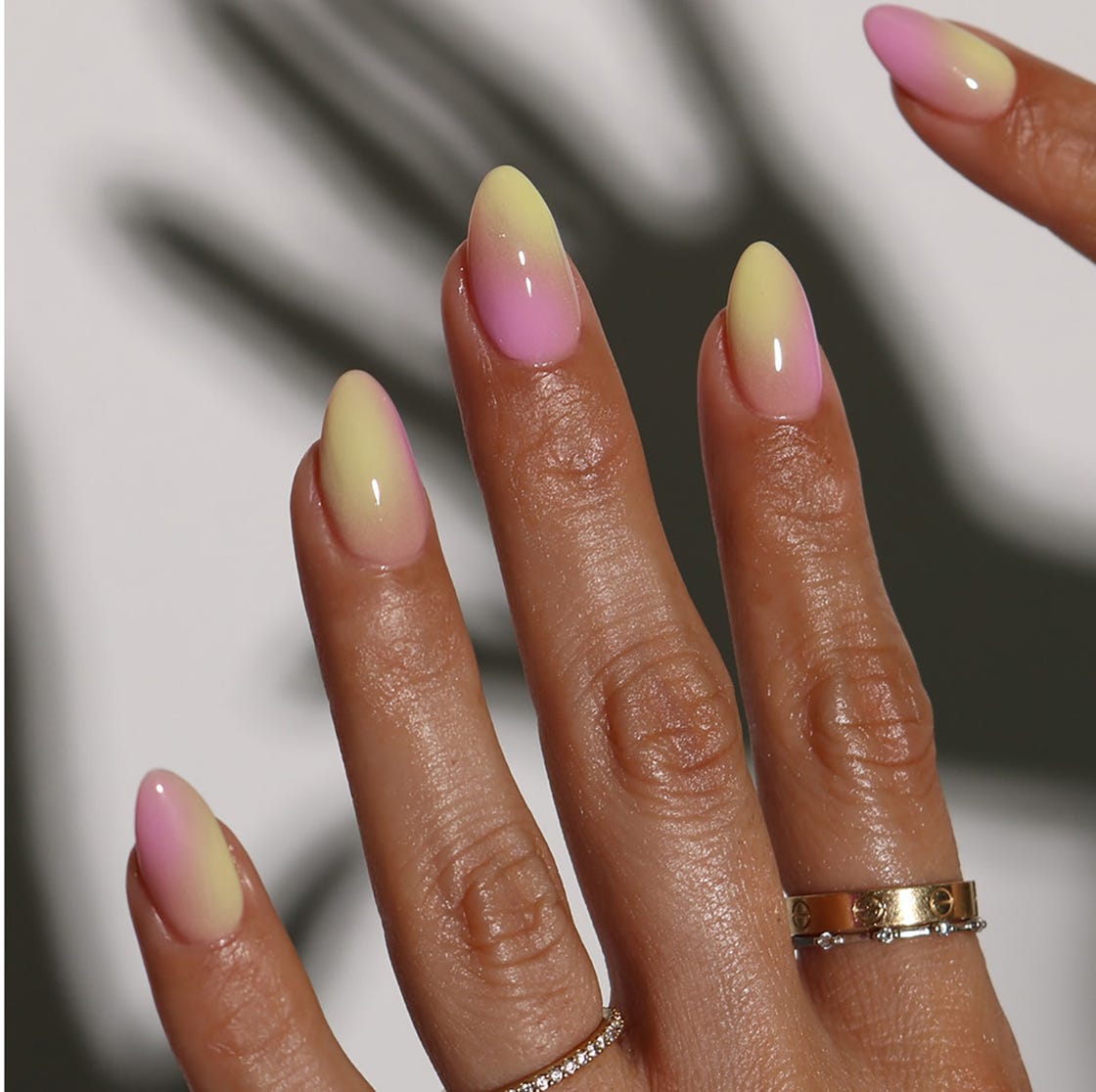 Medium Almond Pink to Yellow Gradient Medium Almond Pink to Yellow Gradient — Simple Rainbow Nails