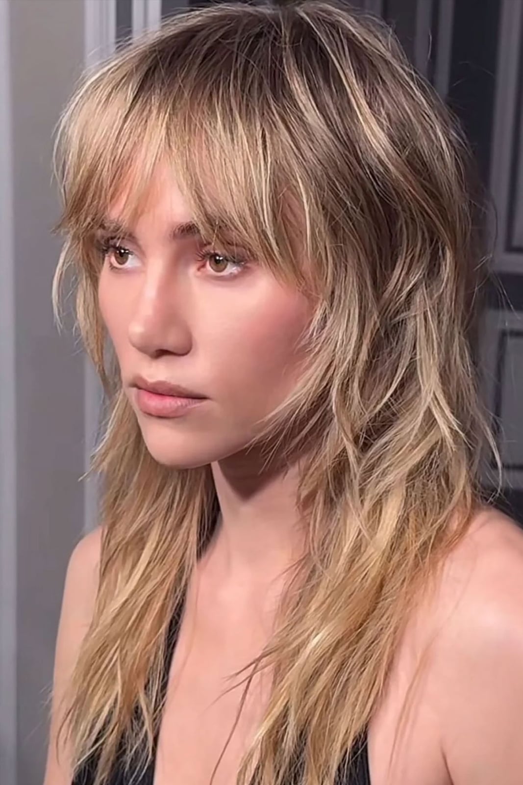 Mid-Back Ash Blonde Shag With Face-Framing Layers Mid-Back Ash Blonde Shag With Face-Framing Layers — Simple Shag Hairstyles