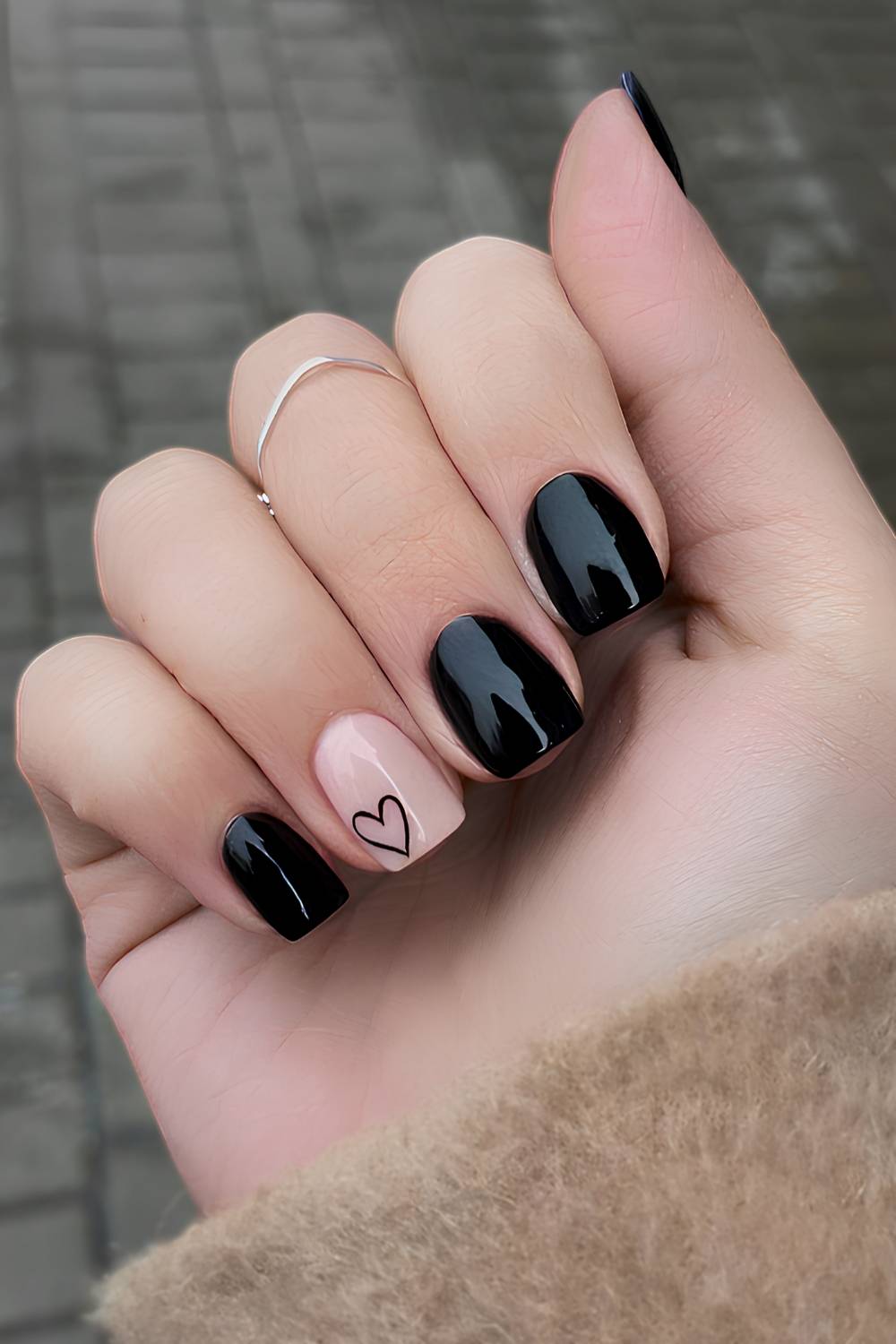 Simple Black Heart Short Square Nails — Simple Short Black Nails