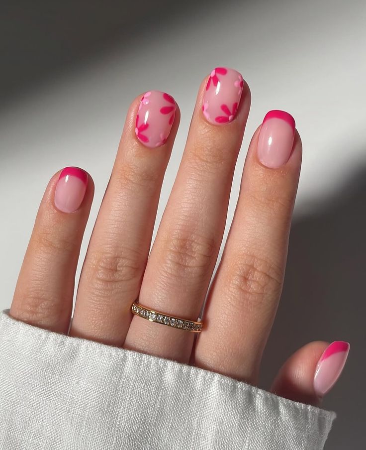 Bright Pink Floral French Short Square Nails Bright Pink Floral French Short Square Nails — Simple Short Cute Nails