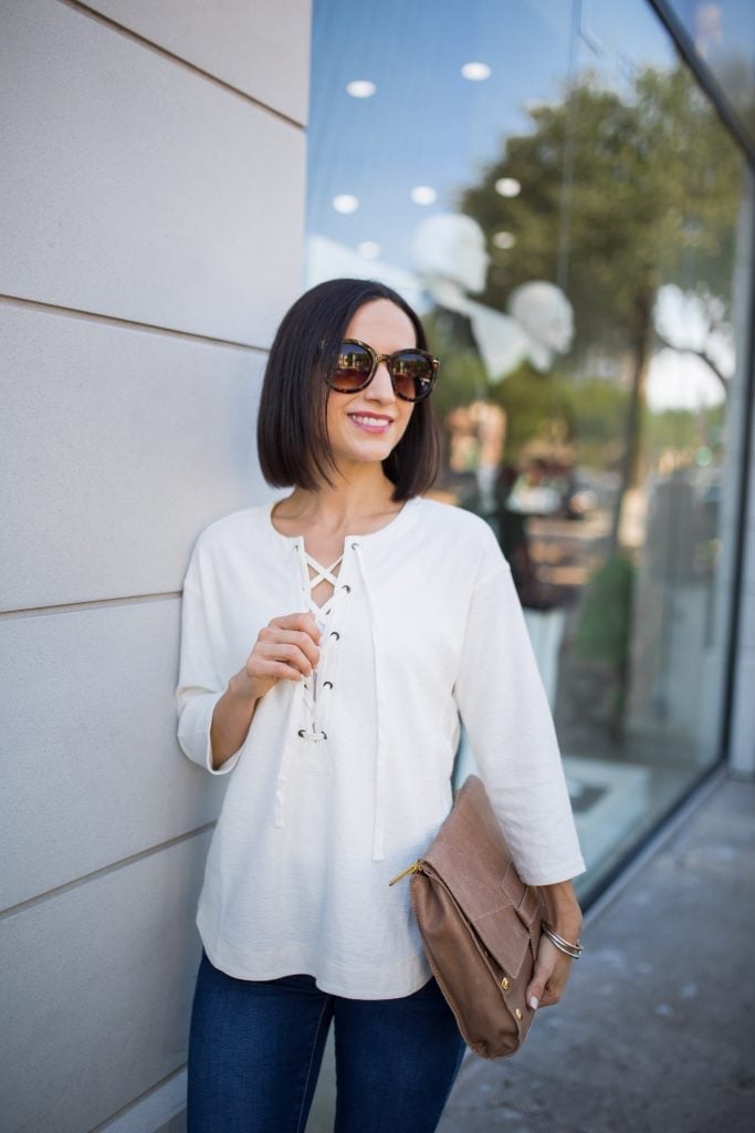 Dark Wash Skinny Jeans With Lace-Up Top — Simple Skinny Jeans Outfits
