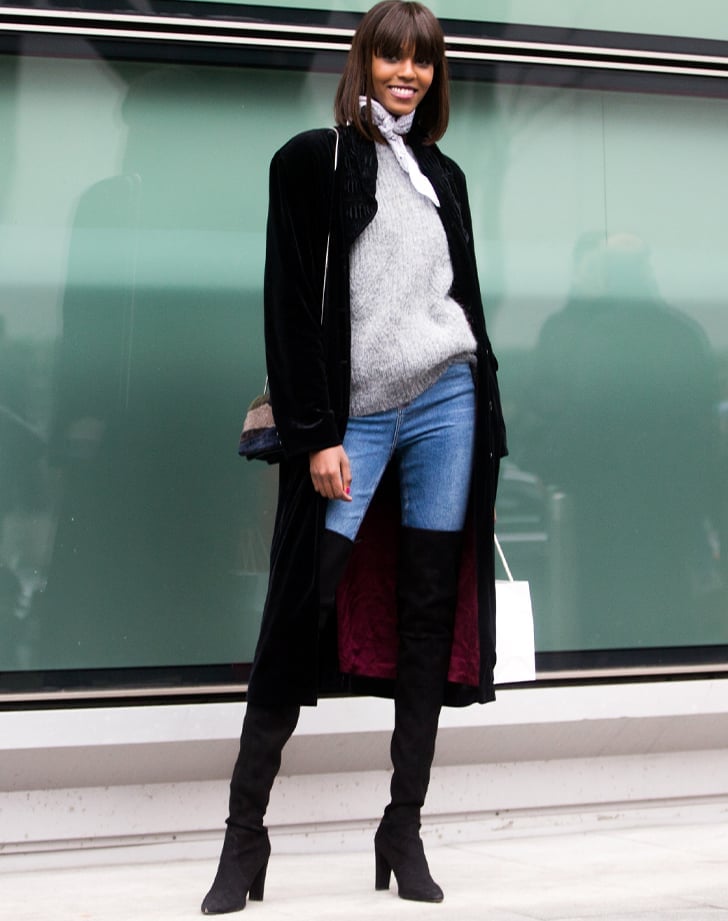 Blue Skinny Jeans With Velvet Coat — Simple Skinny Jeans Outfits