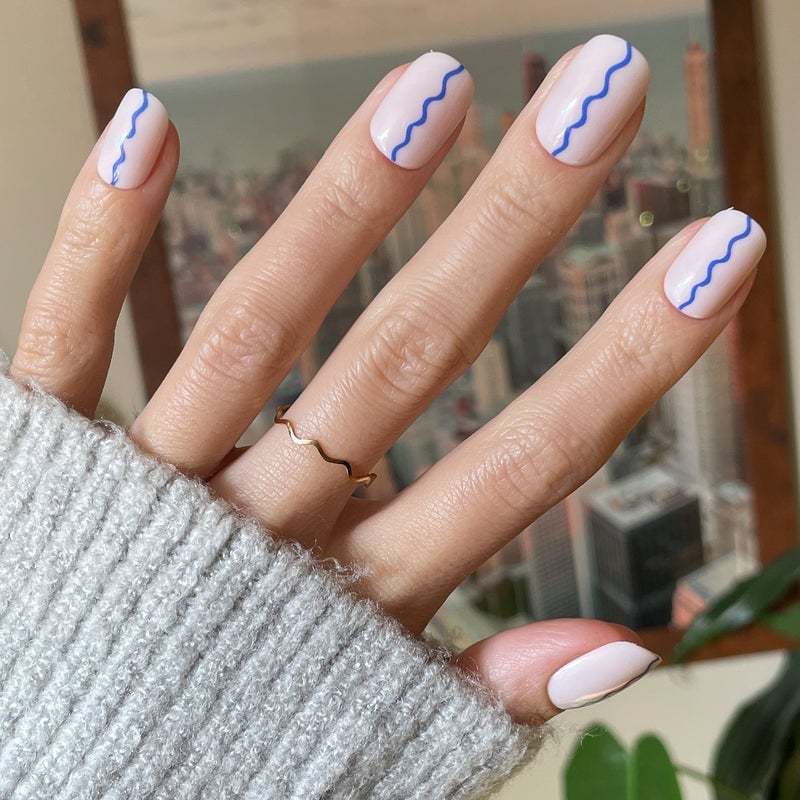 Minimalist Blue Wavy Line Light Pink Squoval Minimalist Blue Wavy Line Light Pink Squoval — Simple Squoval Nails